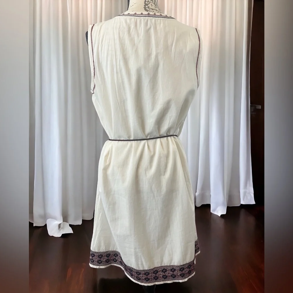 NWT GH Bass & Co. White Cotton Embroidered Dress Midi V neck Sleeveless medium